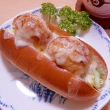 冷凍たこ焼きで、チーズたこ焼きドック♪